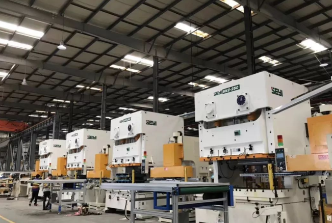 壓力機(jī)及自動(dòng)送料系統(tǒng)現(xiàn)狀及發(fā)展趨勢